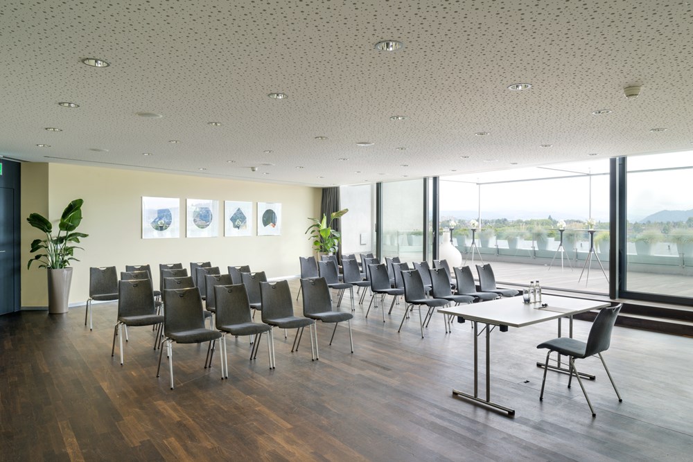 Kursaal Bern Eventlocation mieten Raum Orione mit Terrasse für Sitzung und Seminar